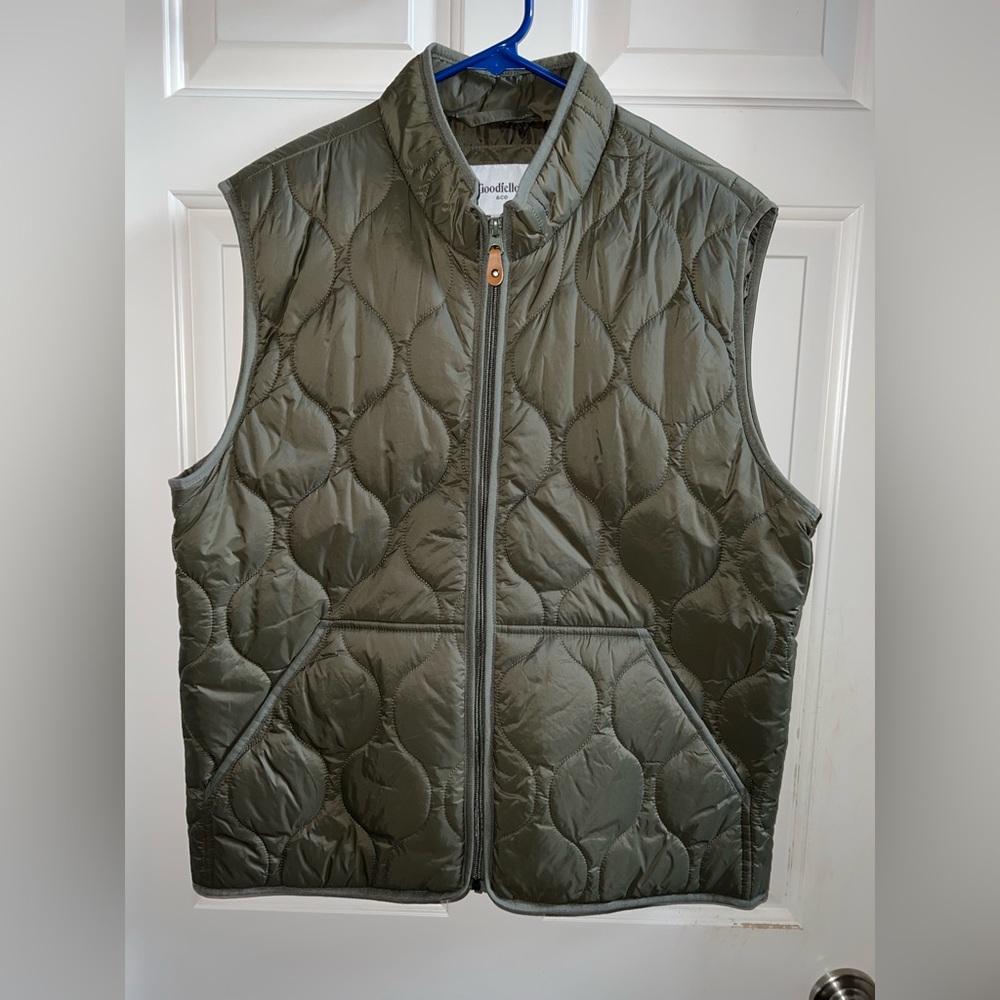 Men's Puffer Vest - Green - Sz L